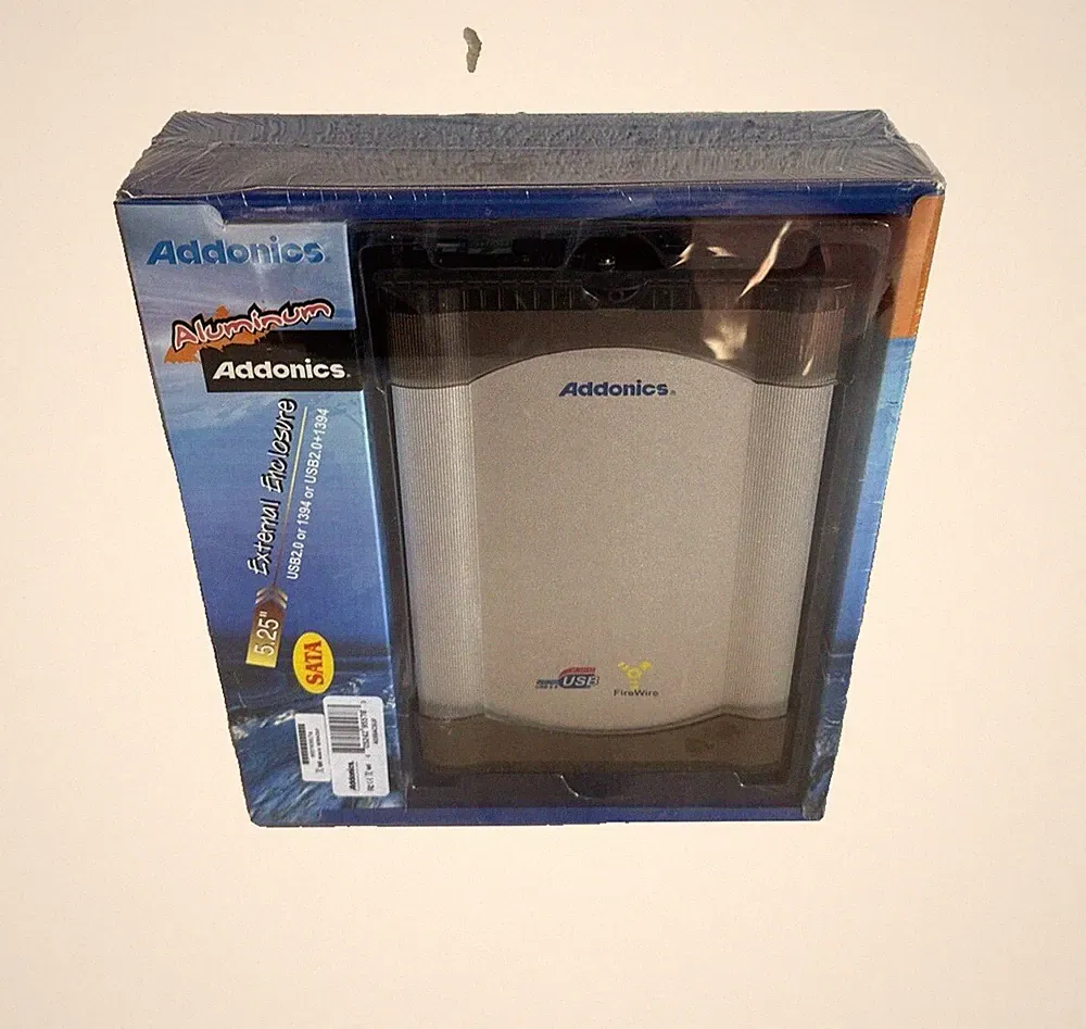 NEW - Addonics Aluminum External SATA Enclosure 5.25" | Model: AE5SACSUF